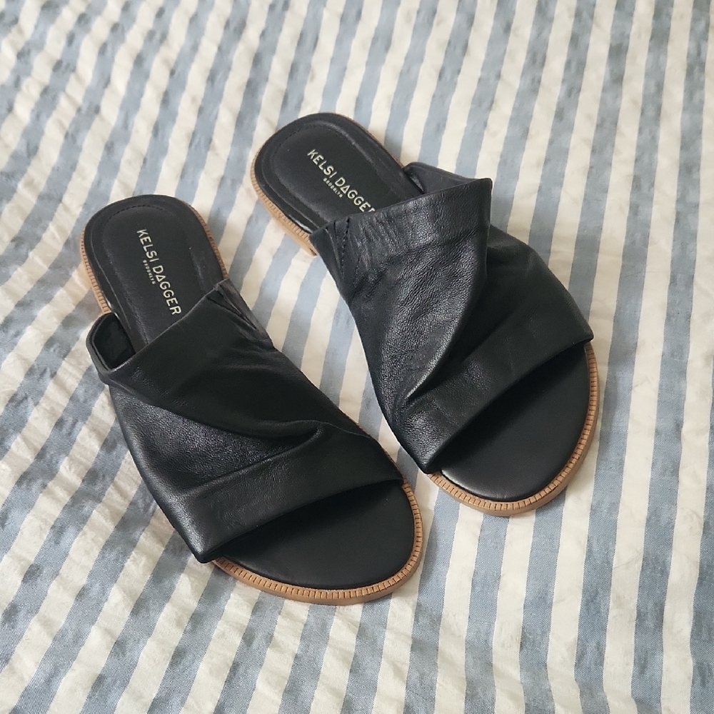 Kelsi Dagger Black Slide Sandals with X-Strap Design